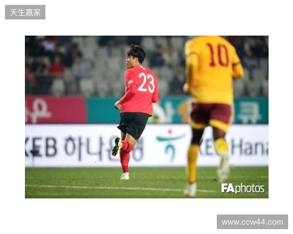 媒体人:U17国脚张伯霖接近加盟湖北星辉,玉昆也曾向球员报价